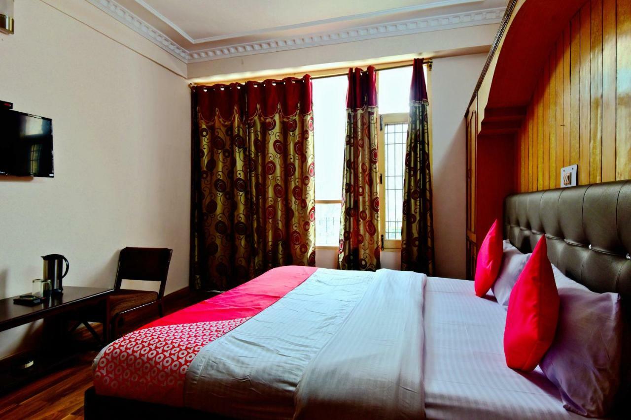 Oyo 26909 Hotel Paras Mandi Exterior foto